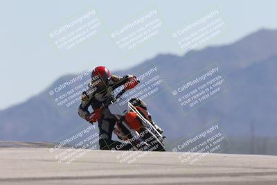 media/Oct-13-2025-Moto Forza (Mon) [[a66d839500]]/3-B Group/Session 4 (Turn 9)/